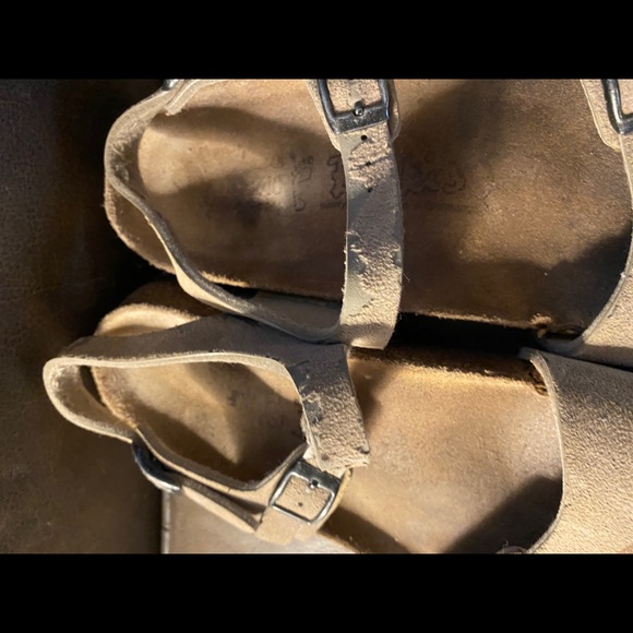 Birkis sandals. - Picture 4 of 6